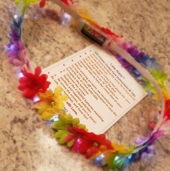 Flower Crown - Picture 3 of 8